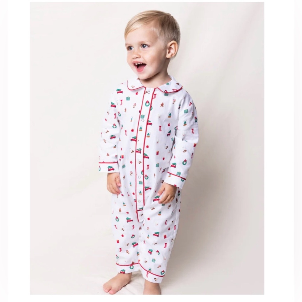 NWT Petite Plume “winter nostalgia” Cambridge romper
6-12m